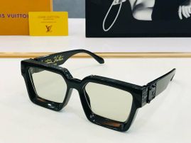 Picture of LV Sunglasses _SKUfw56900909fw